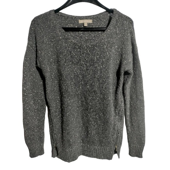 Banana Republic gray with metallic gold knitted sweater woman size small - Picture 1 of 6